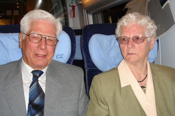 2007 Elfriede und Wendelin Kr&auml;mer am Tage ihrer Goldhochzeit